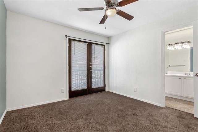 Sandhurst Ln, Dallas, TX 75206