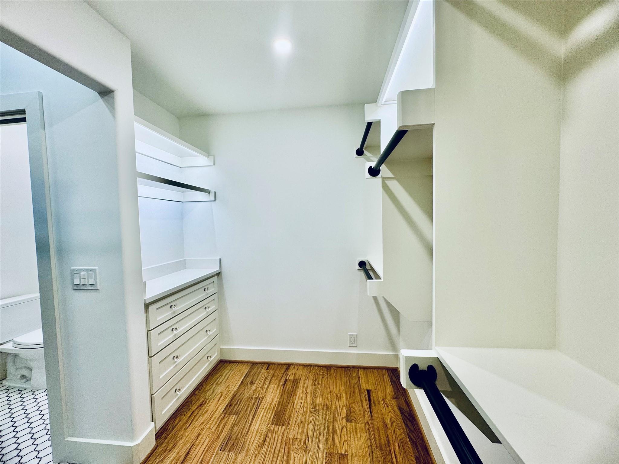 Windy Meadow Dr, Dallas, TX 75248