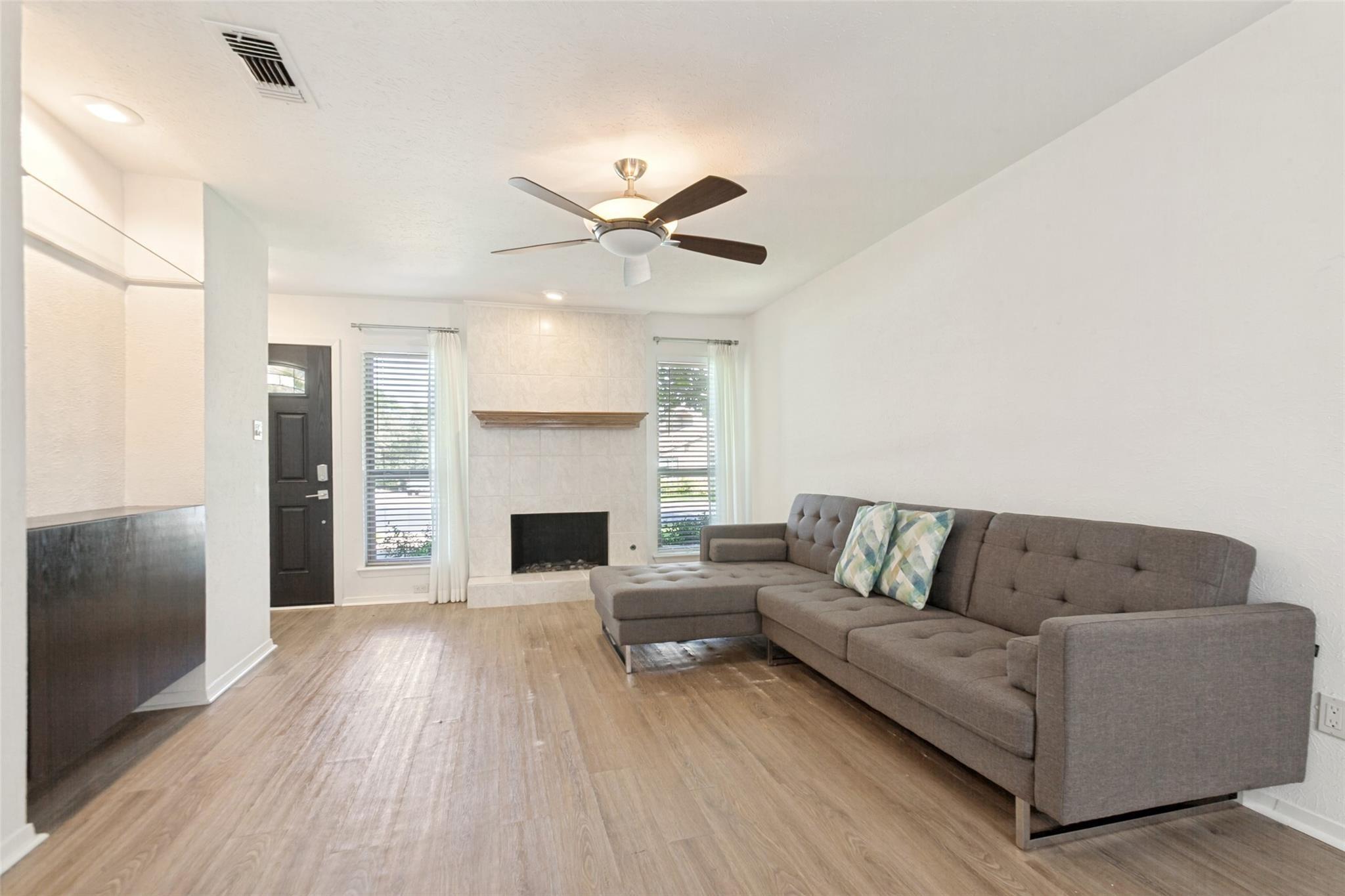 Pagewood Dr, Dallas, TX 75230
