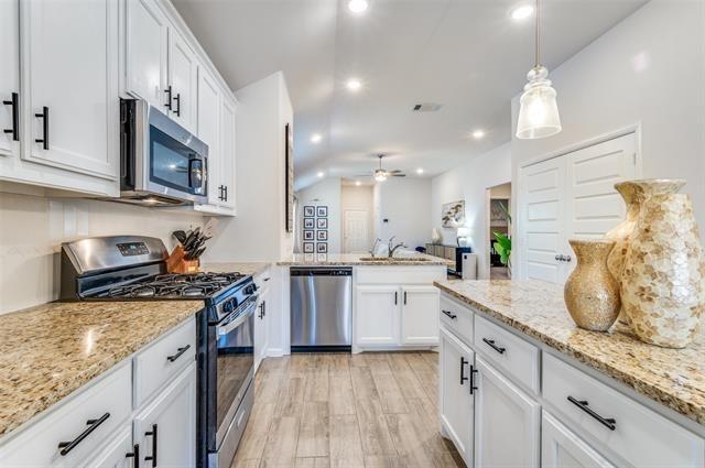 Adderly Rd, Pilot Point, TX 76258