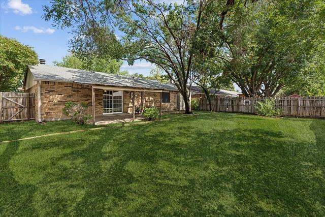 Forestwood Dr, Forney, TX 75126