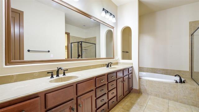 Via Amalfi, Irving, TX 75039