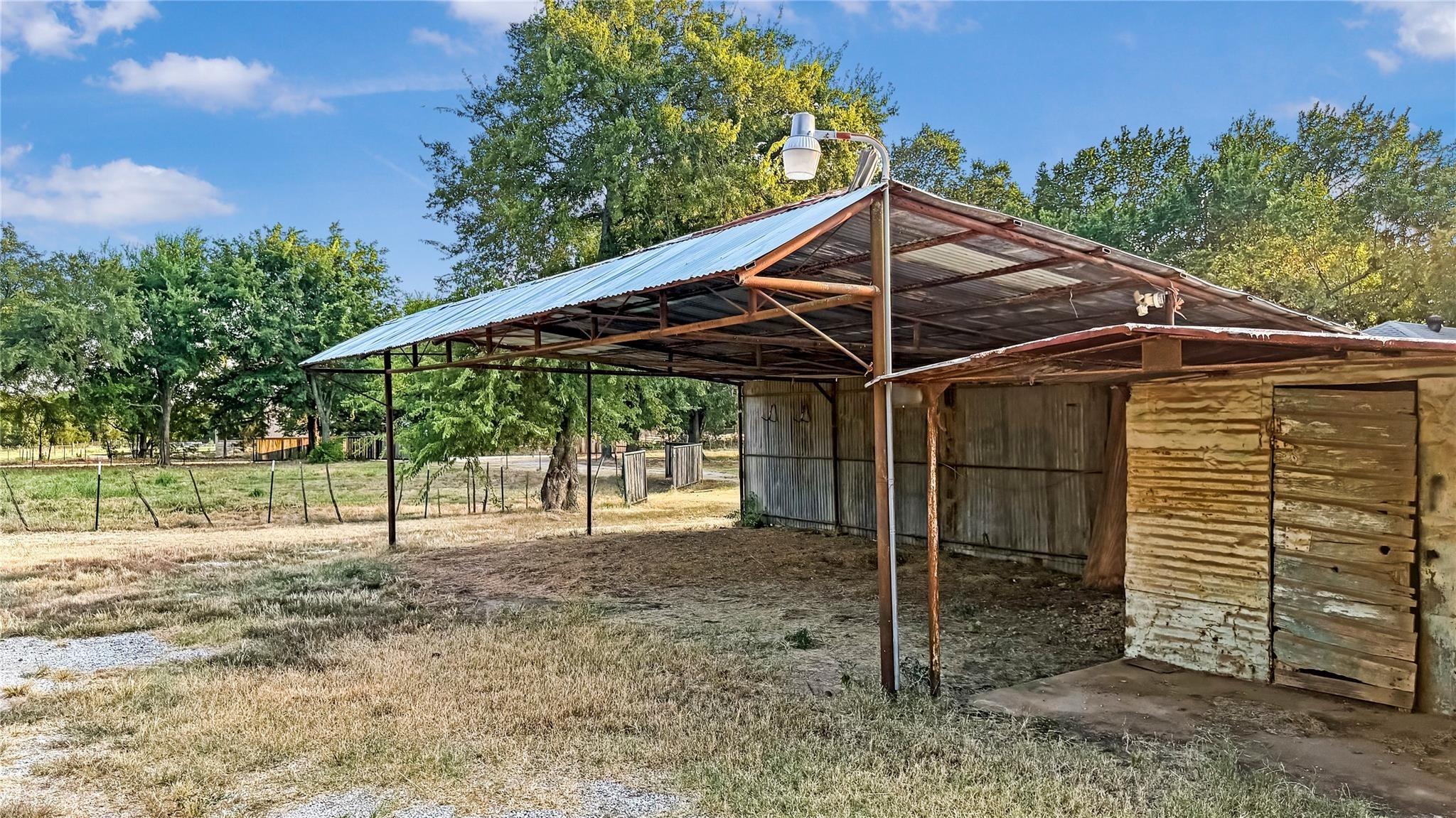 County Road 166, Whitesboro, TX 76273