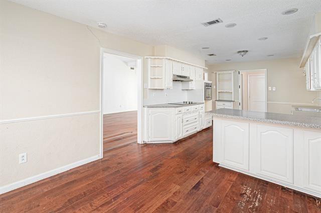 Timberline Dr, Rowlett, TX 75089