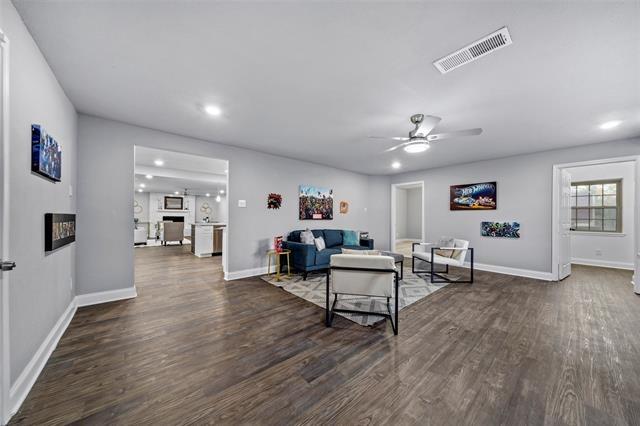 Green Rock Dr, Duncanville, TX 75137