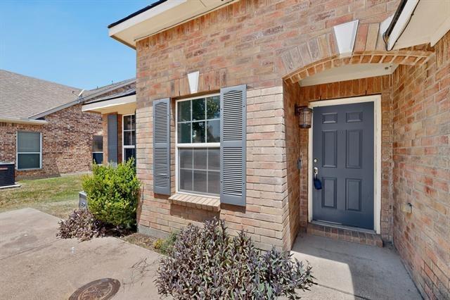 Harvest Hill Ln, Red Oak, TX 75154