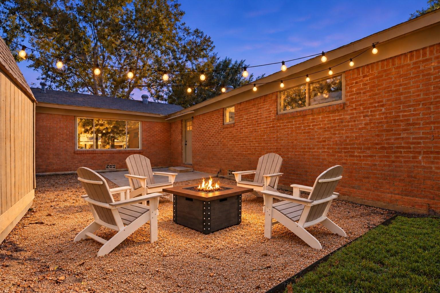 Volder Dr, Fort Worth, TX 76114