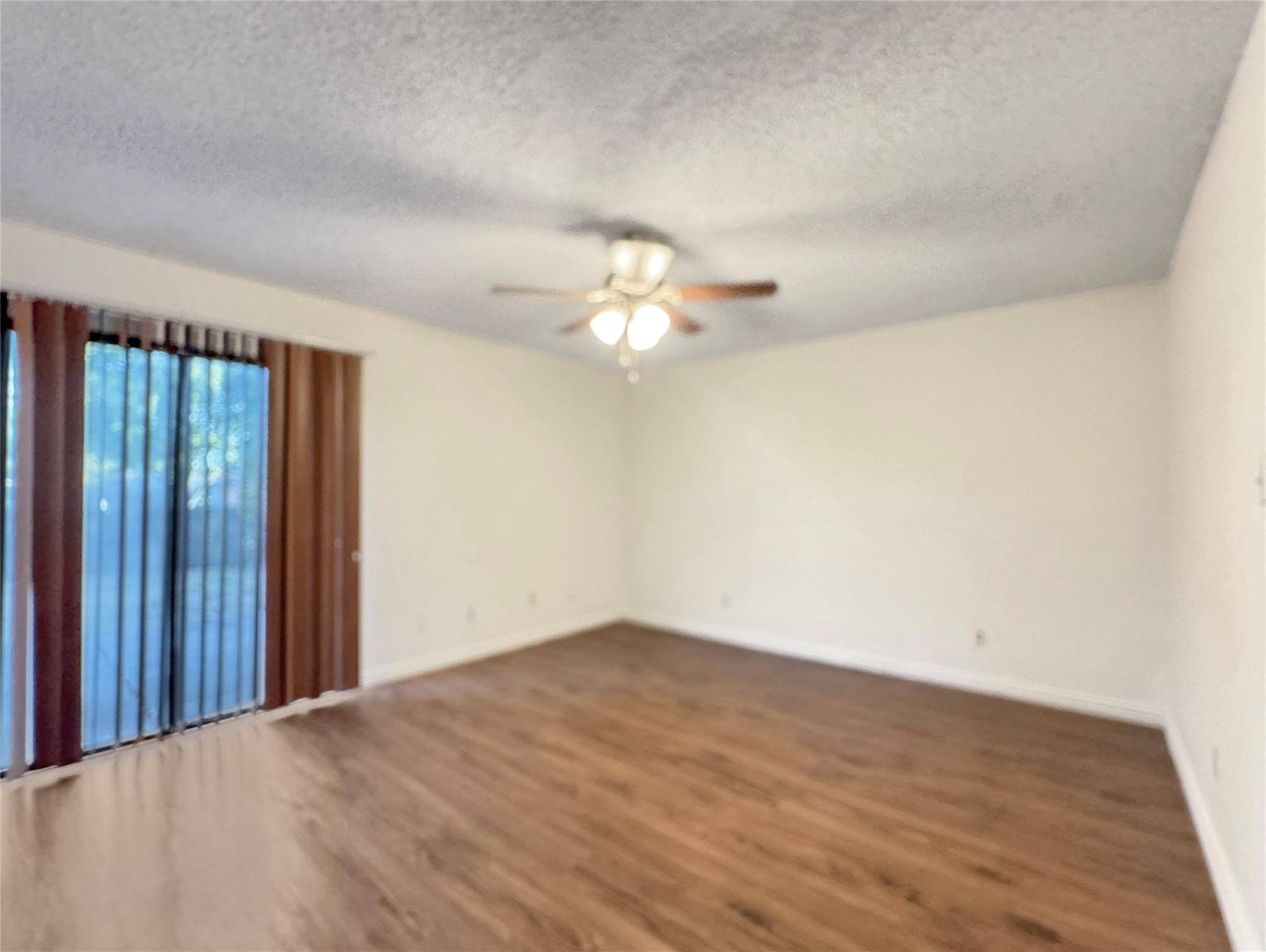 Priscilla Ln, Desoto, TX 75115