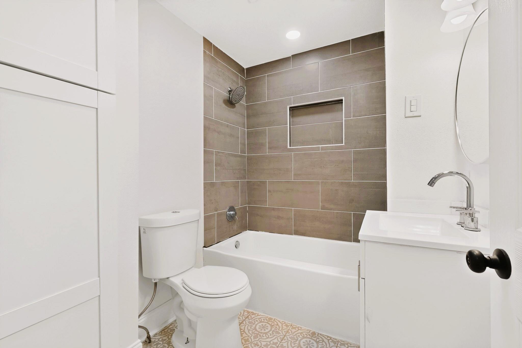 Avenue G, Fort Worth, TX 76105