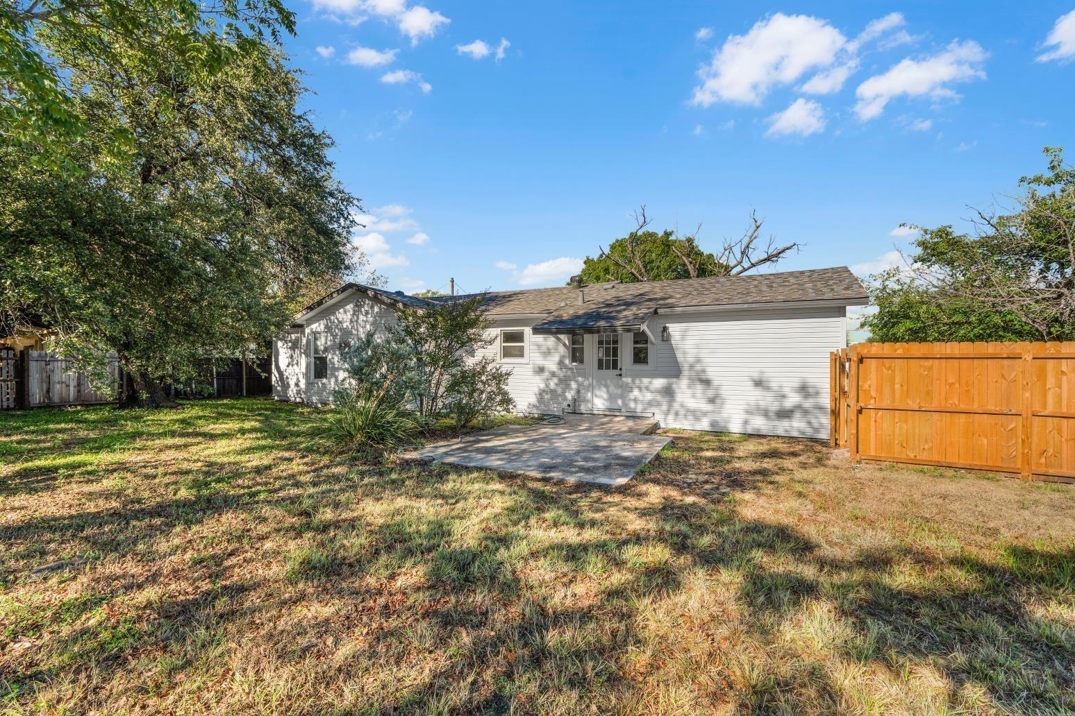 Hodgkins Rd, Fort Worth, TX 76135
