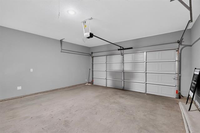 Marcellus Ct, Arlington, TX 76011