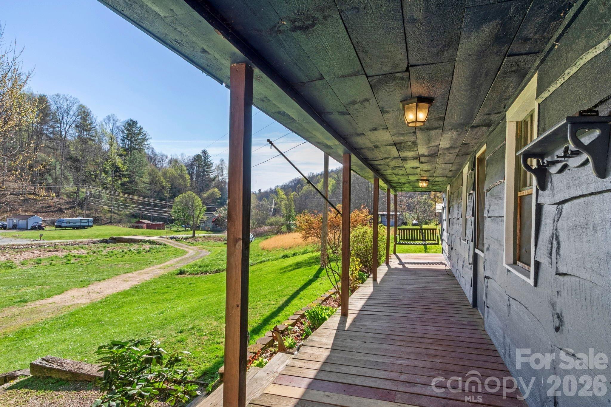 Bald Mountain Rd, Burnsville, NC 28714