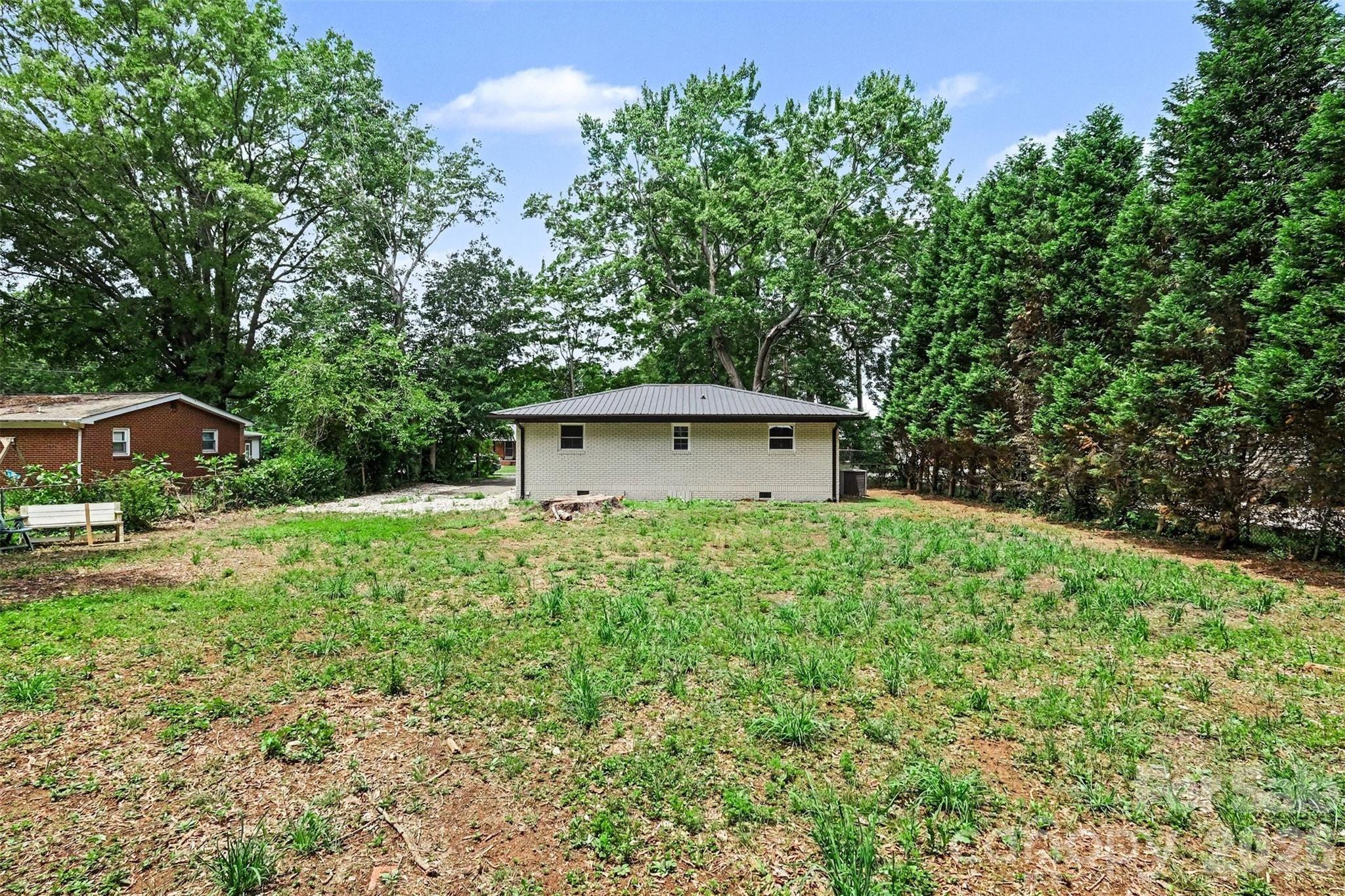 Bertie Ave, Salisbury, NC 28147