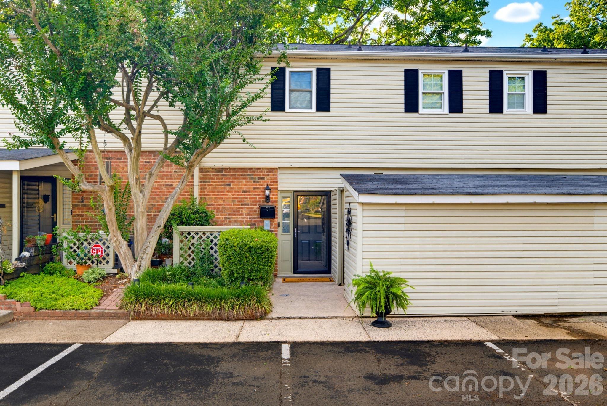 Quail Hollow Rd, Charlotte, NC 28210
