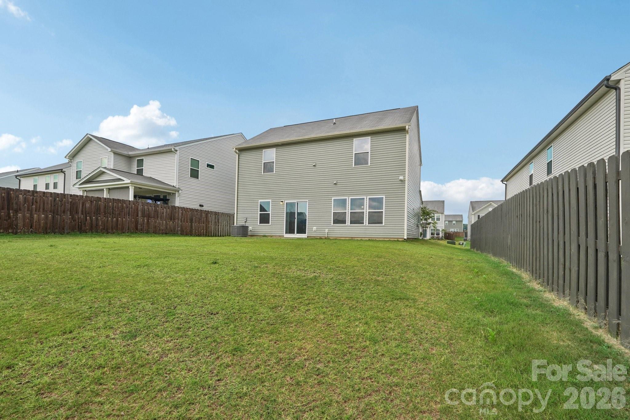 Mooring Dr, Statesville, NC 28677