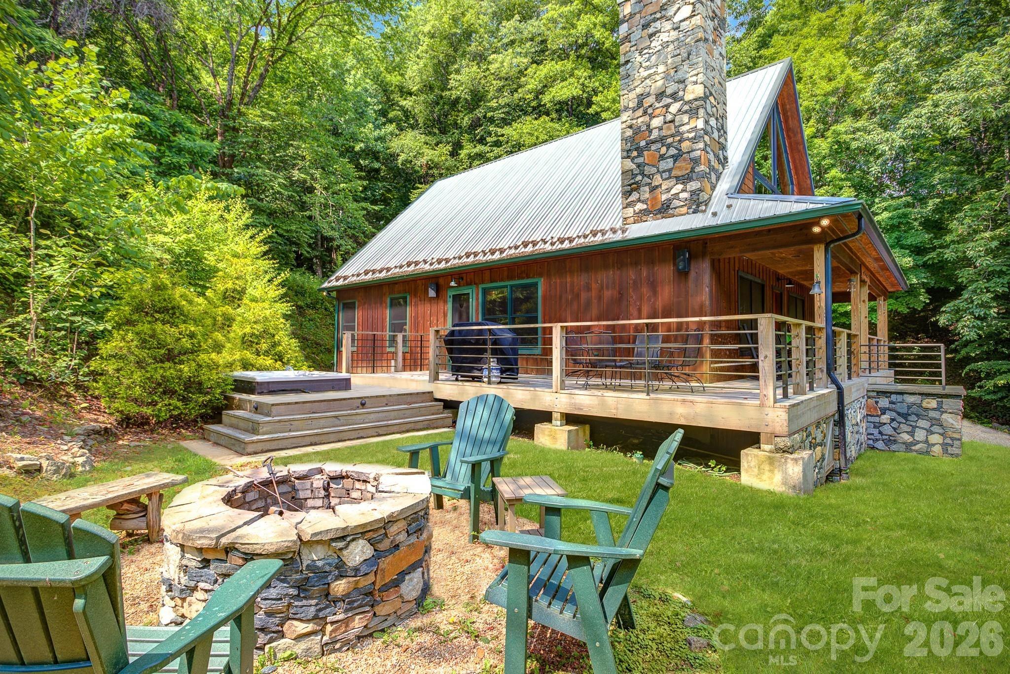 Auborn Trivette Rd, Sugar Grove, NC 28679