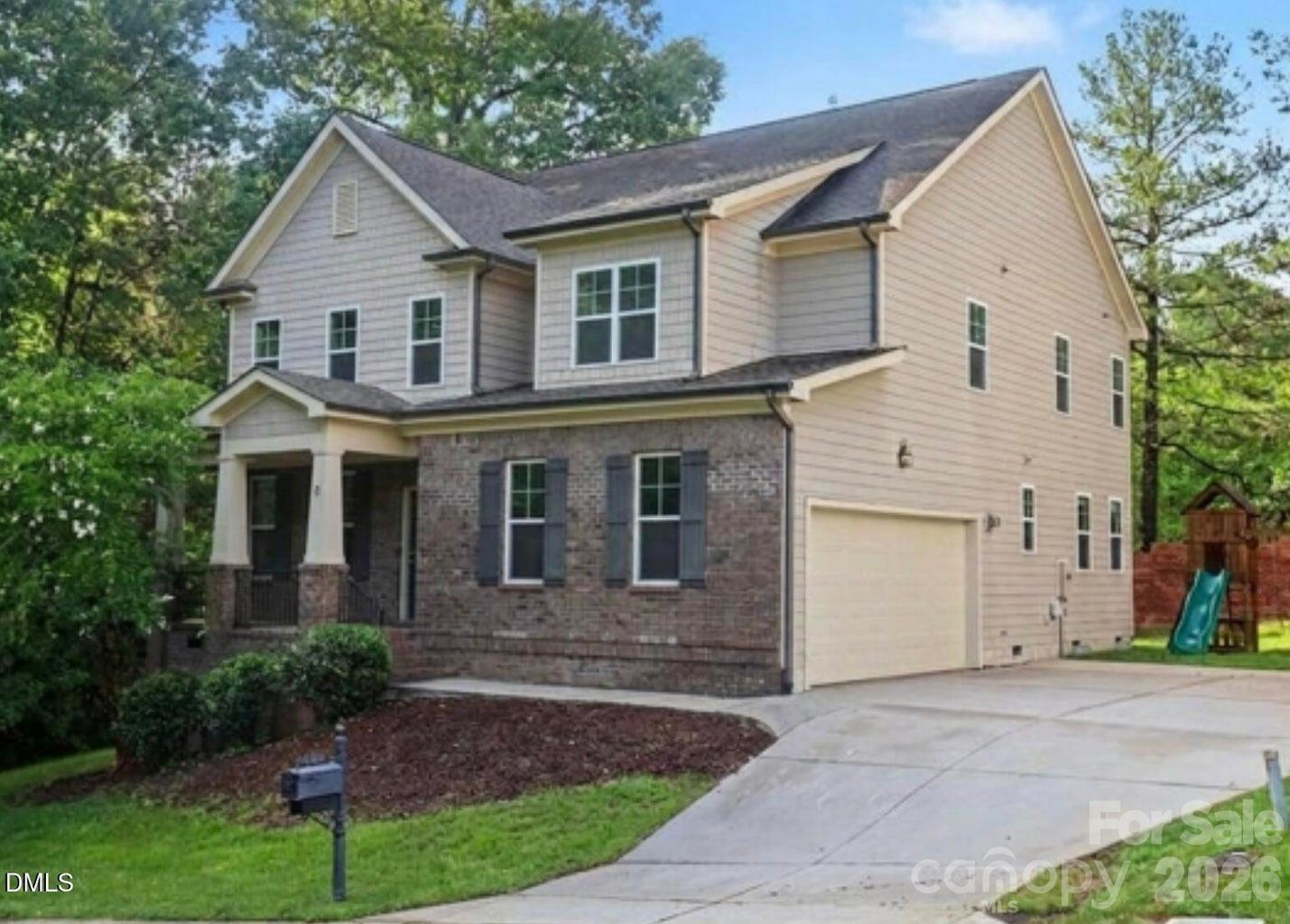 Bunchgrass Ln, Raleigh, NC 27614