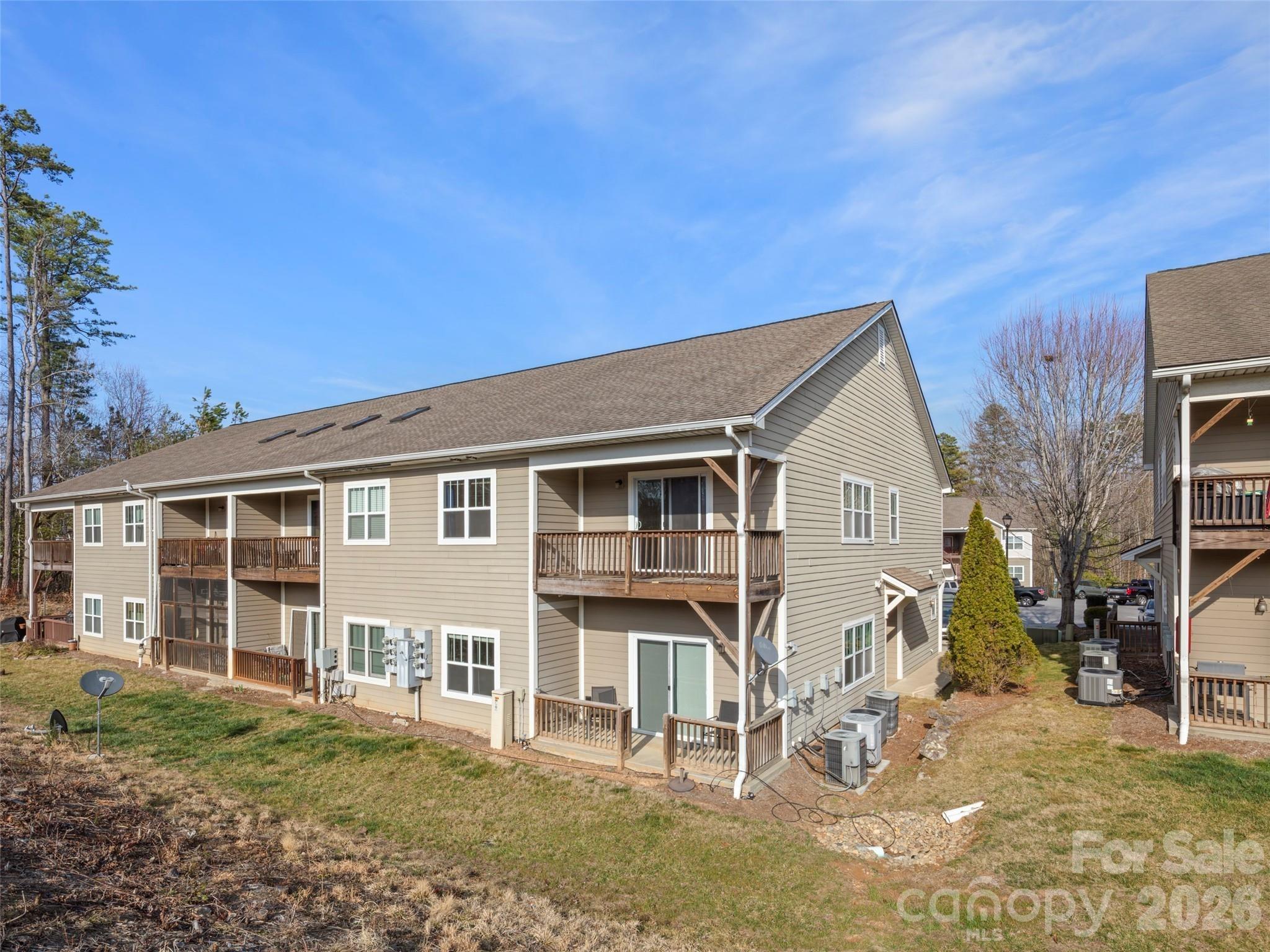 Foxden Dr, Fletcher, NC 28732