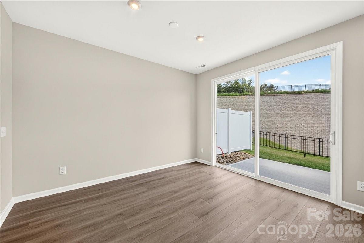 Webster Ln, Cramerton, NC 28032