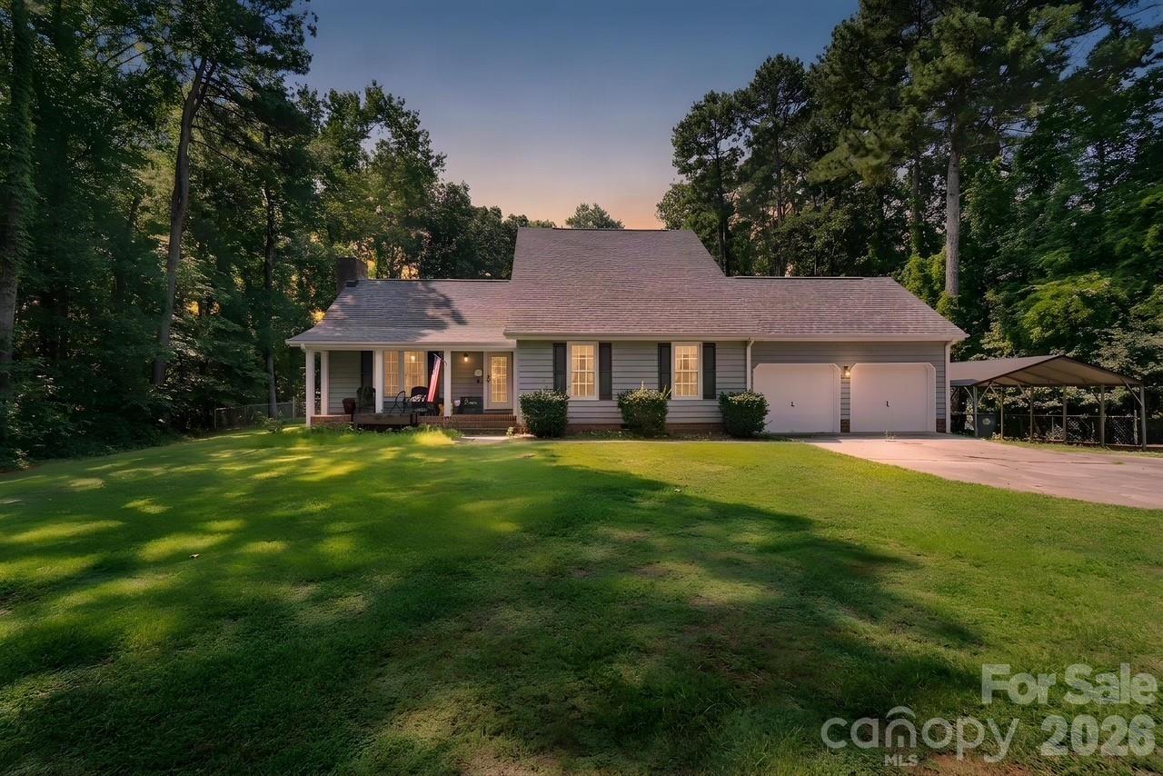 Nottingham Way, Wadesboro, NC 28170