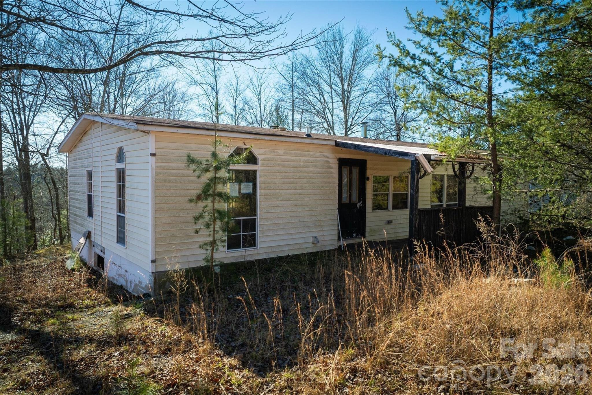 Sweet Maple Pl, Lenoir, NC 28645