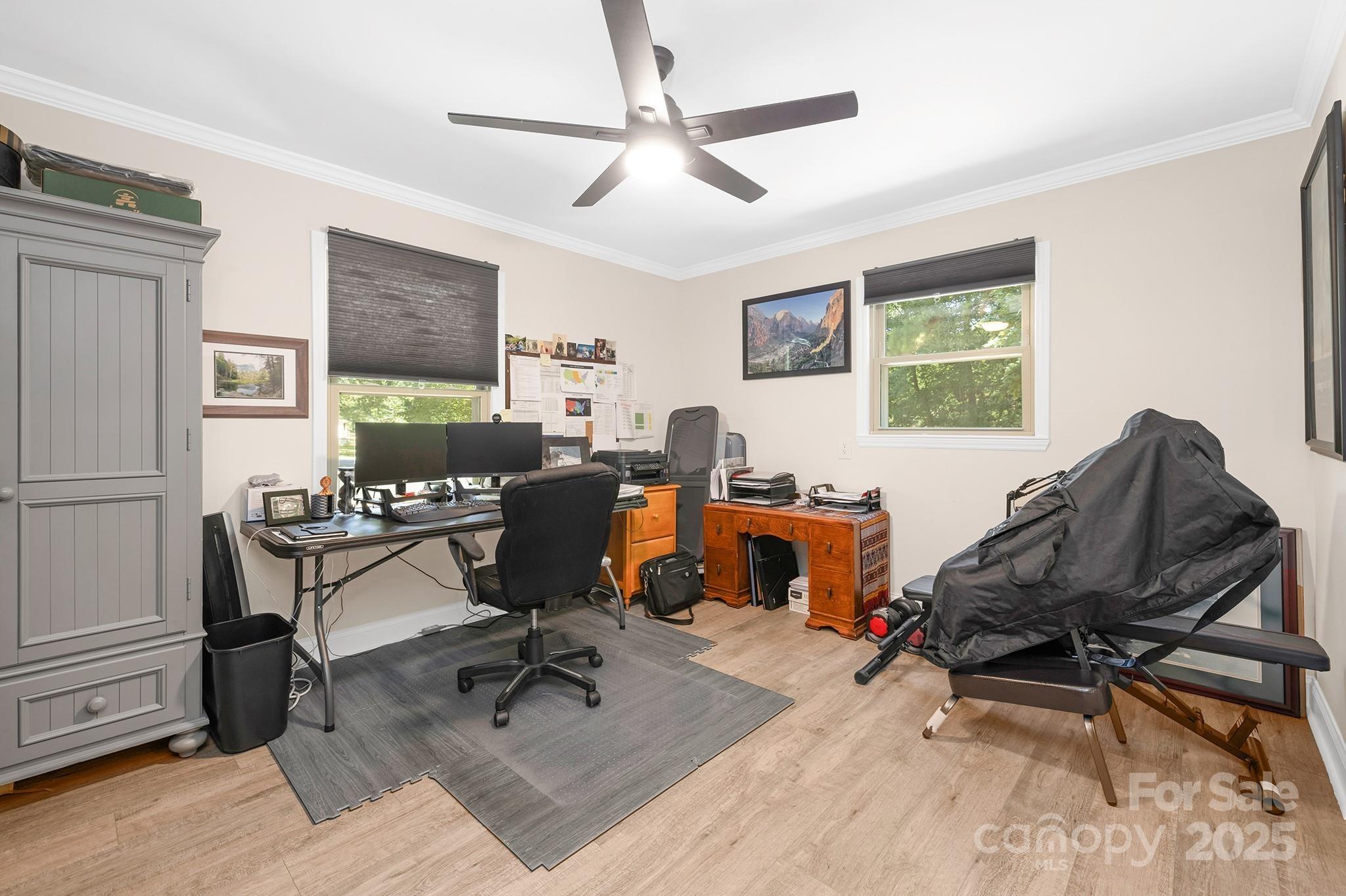 Astor Dr, Harrisburg, NC 28075