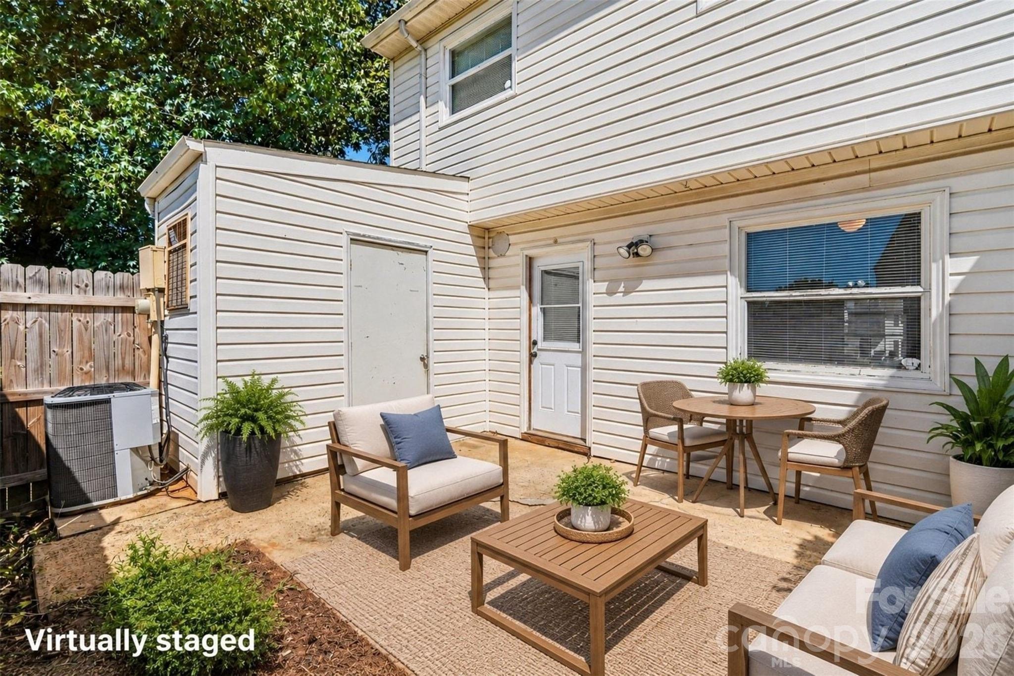Shady Oak Trl, Charlotte, NC 28210