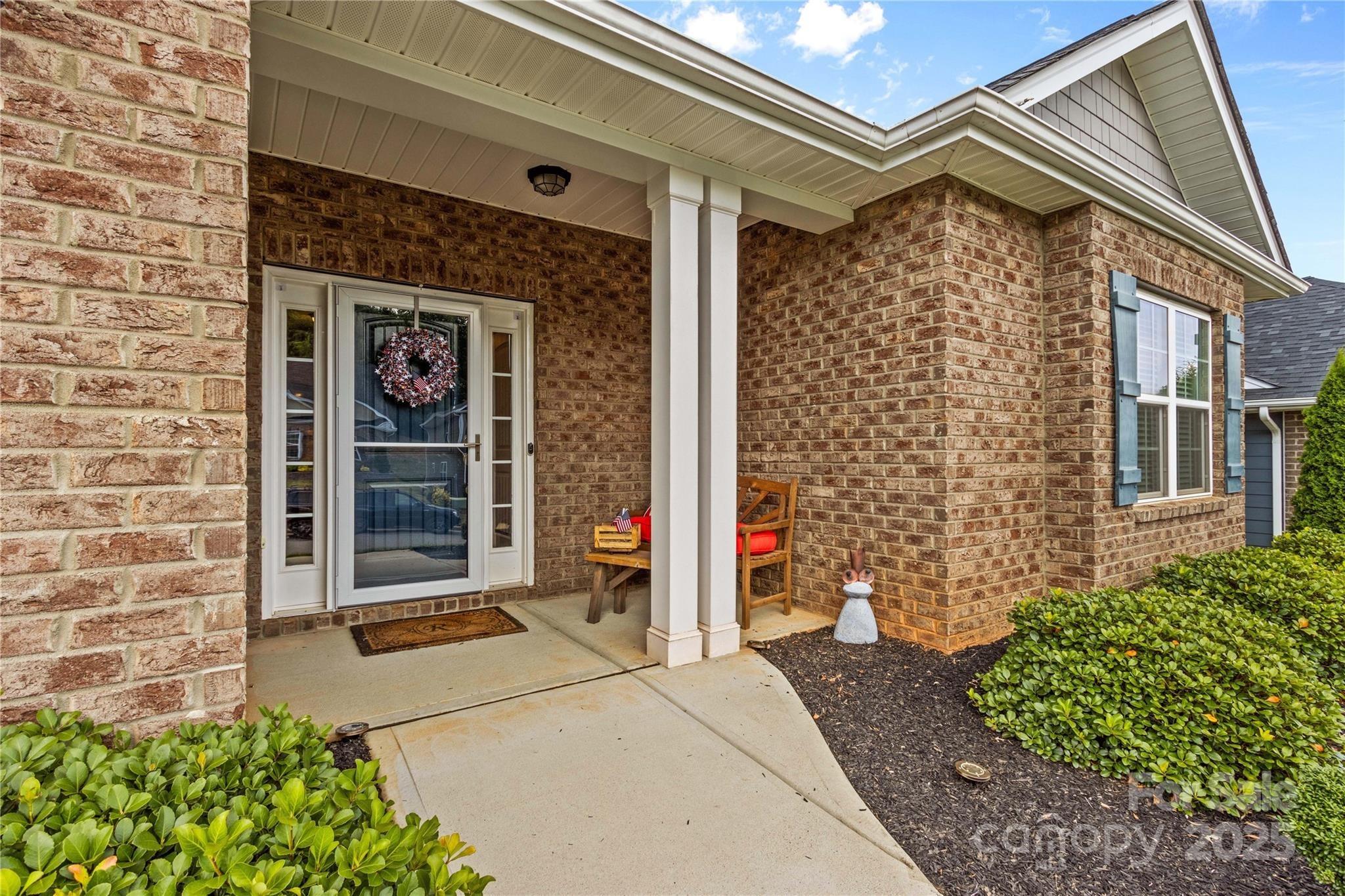 Fleming Dr, Statesville, NC 28677