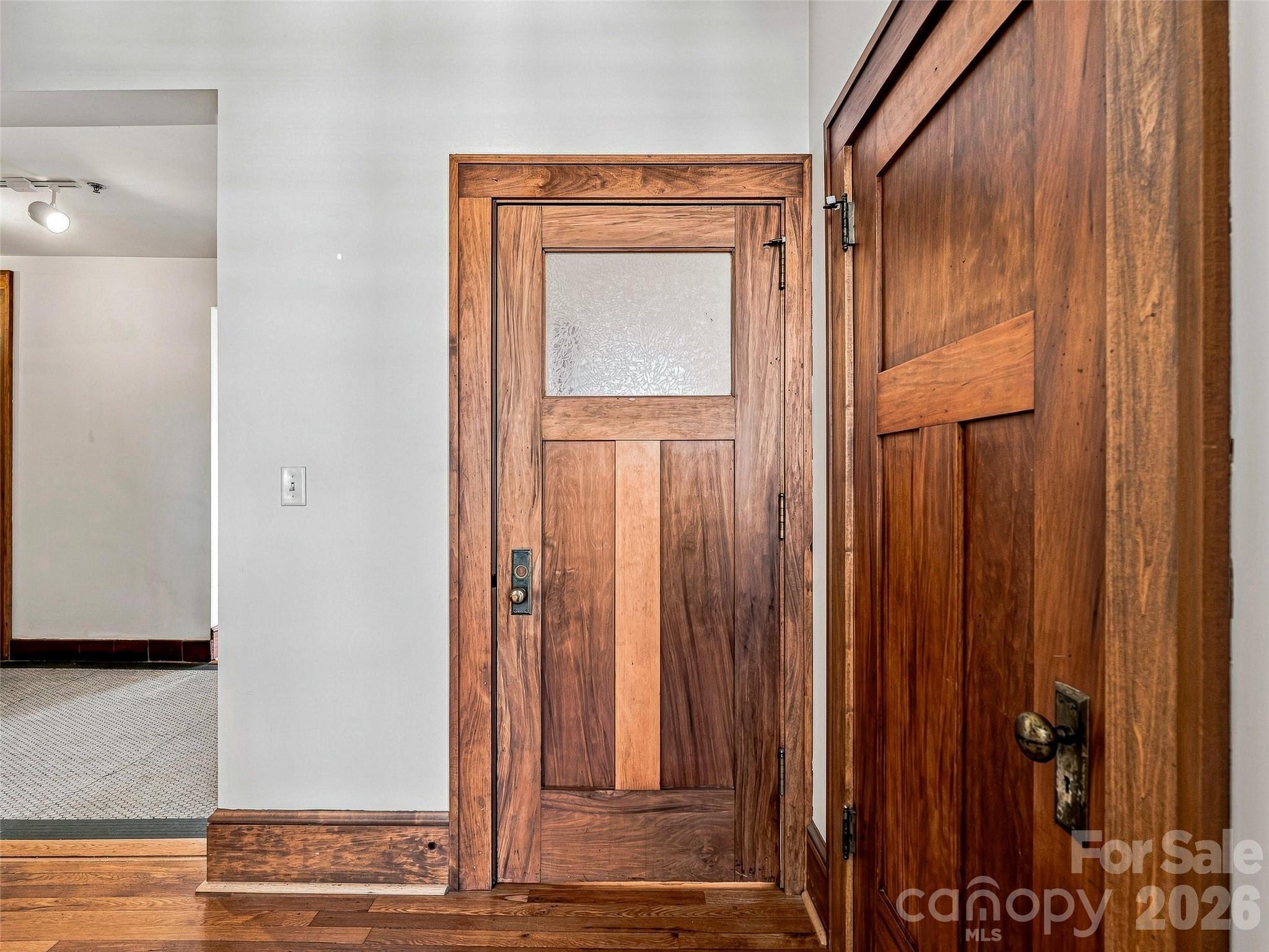 1/2 Haywood St, Asheville, NC 28801