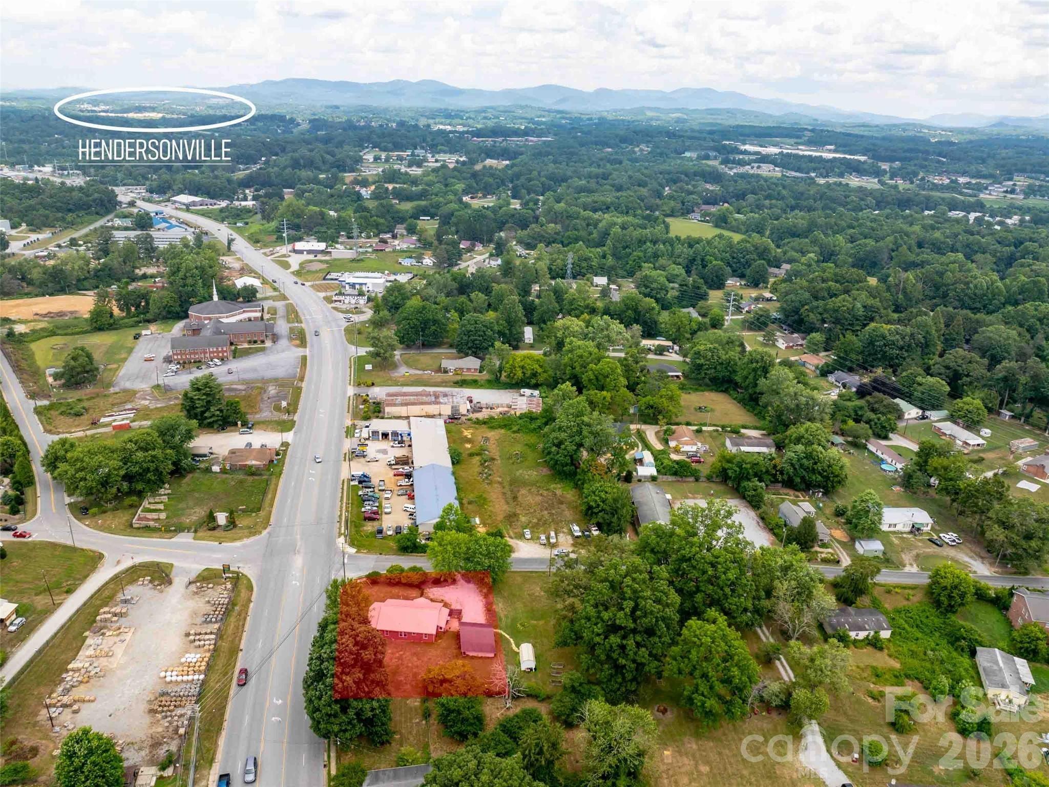E King St, East Flat Rock, NC 28726