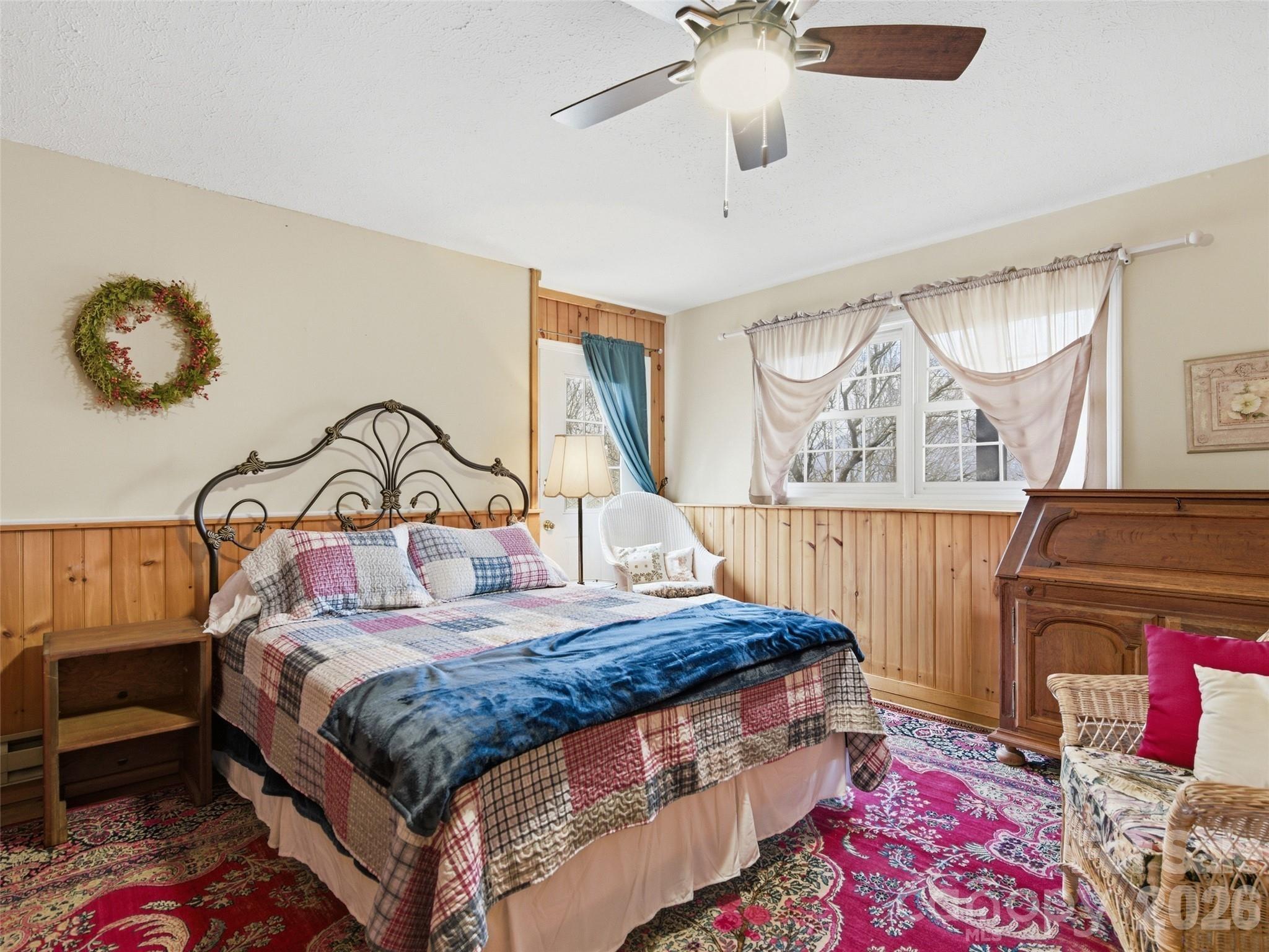 Treetop Ln, Waynesville, NC 28785