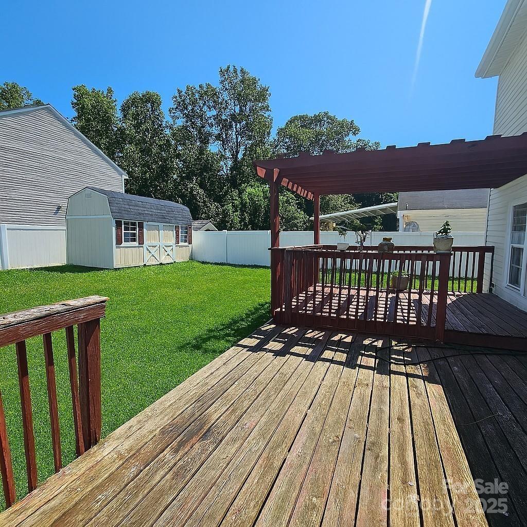 Jamison Ln, Charlotte, NC 28269