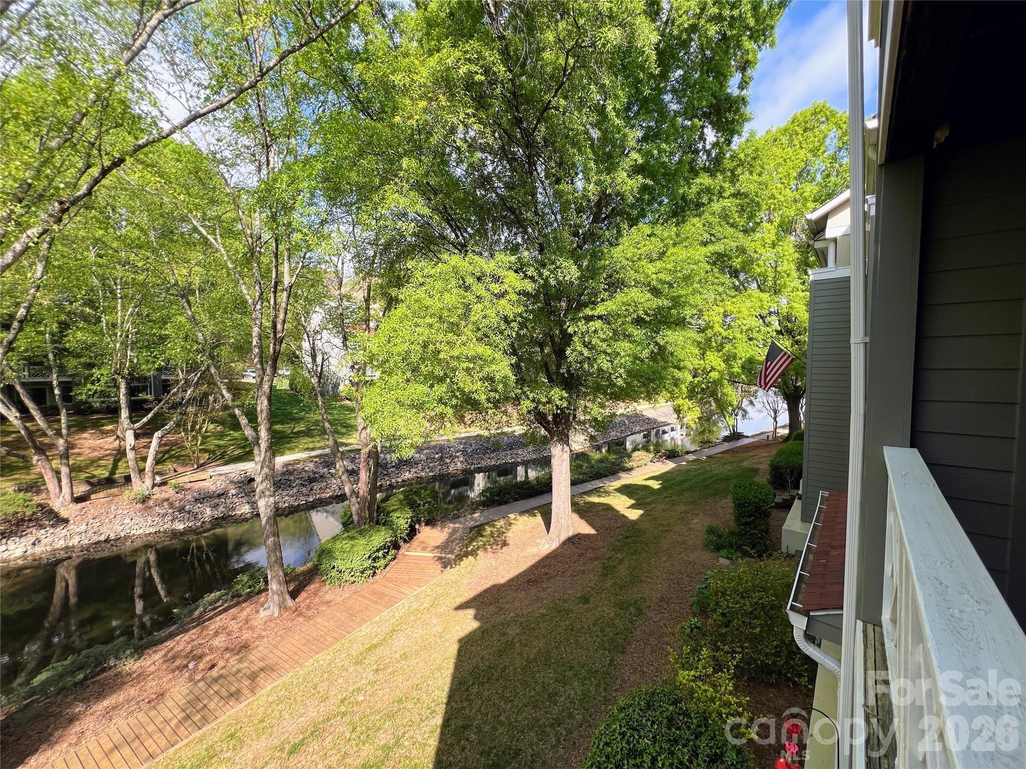 Henderson Rd, Cornelius, NC 28031