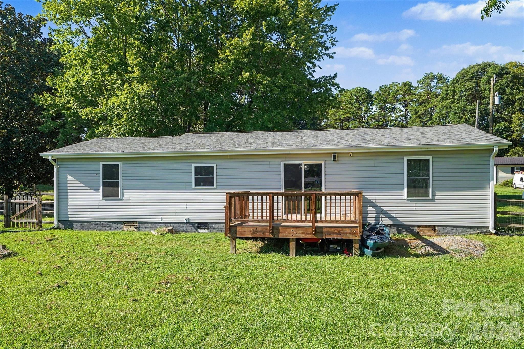 Danita Dr, Locust, NC 28097