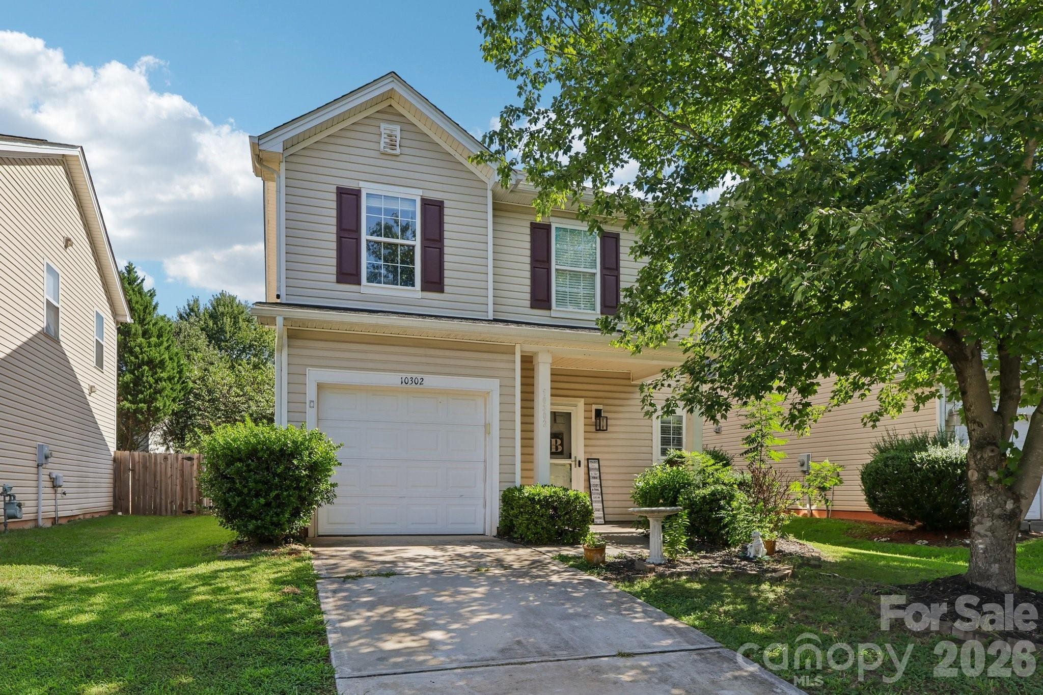 Hugue Way, Charlotte, NC 28214