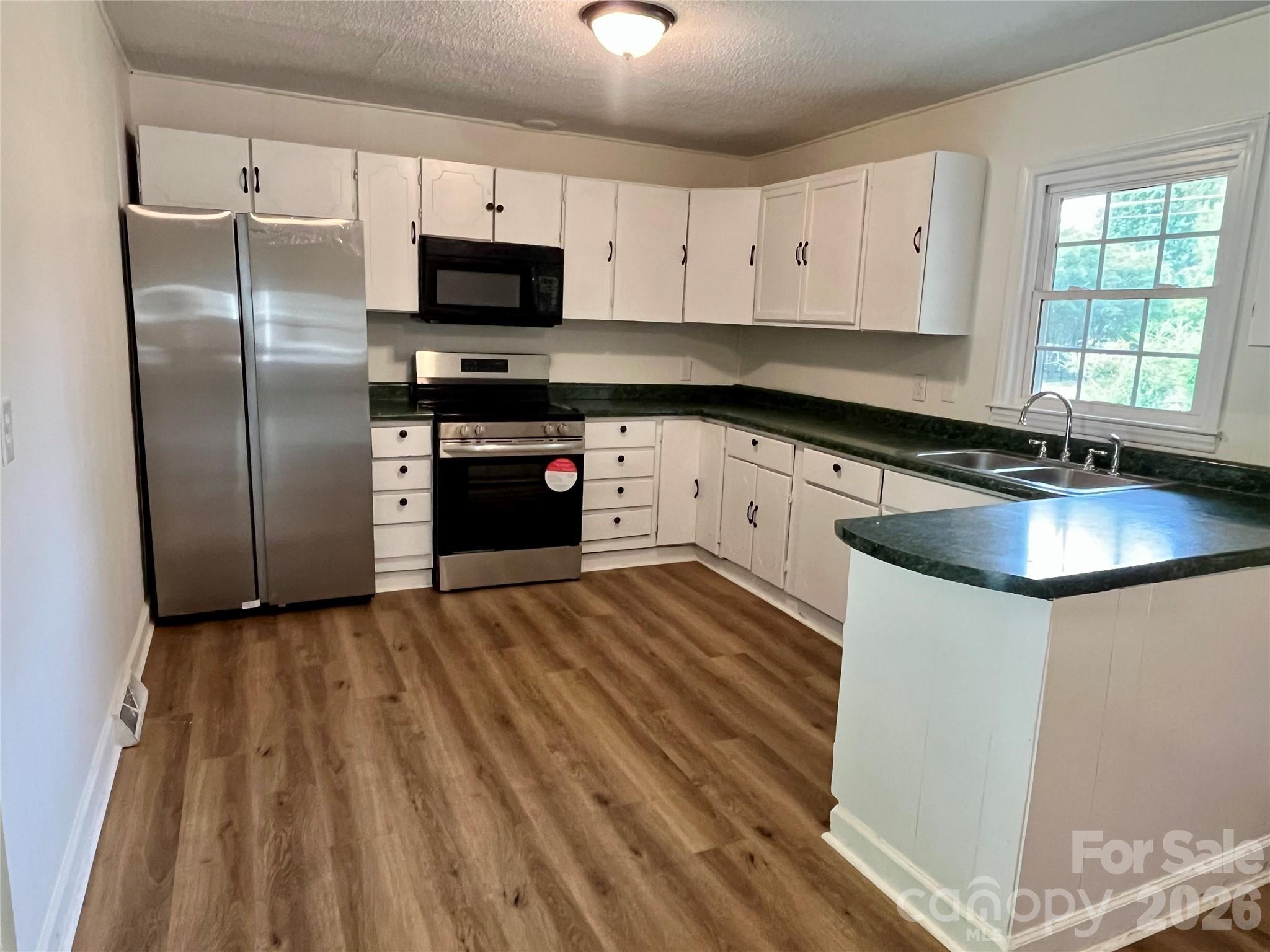 Bilmark Ave, Charlotte, NC 28213