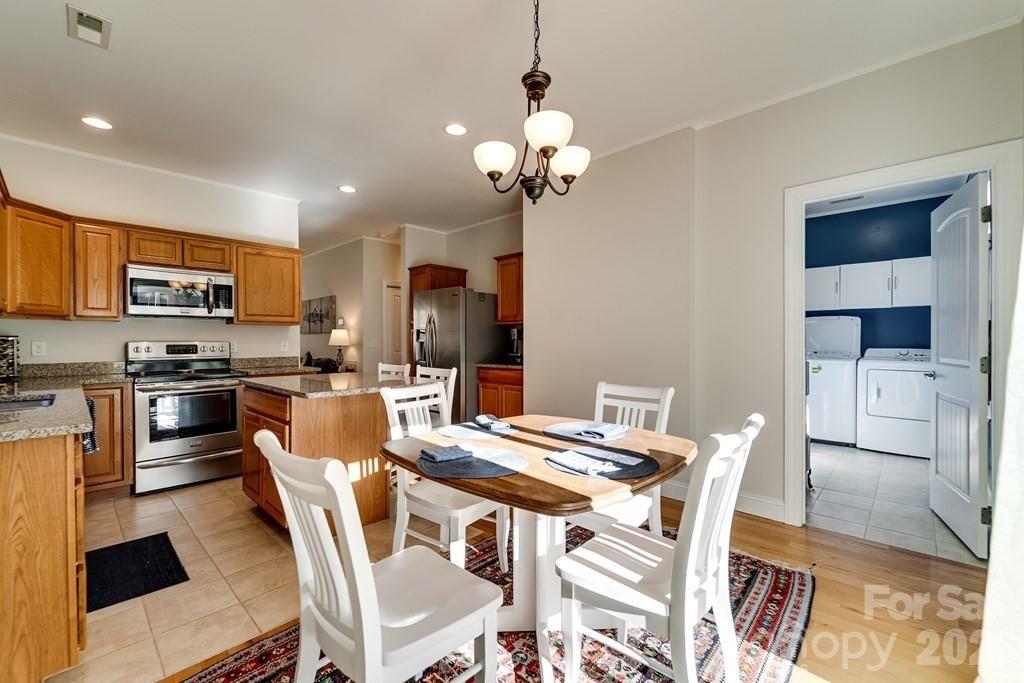 Hornet Dr, Whittier, NC 28789