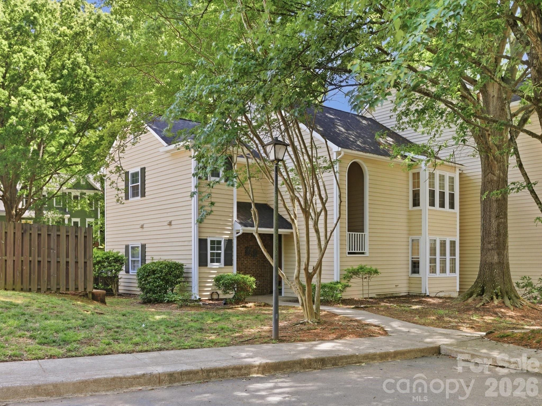 Selwyn Farms Ln, Charlotte, NC 28209