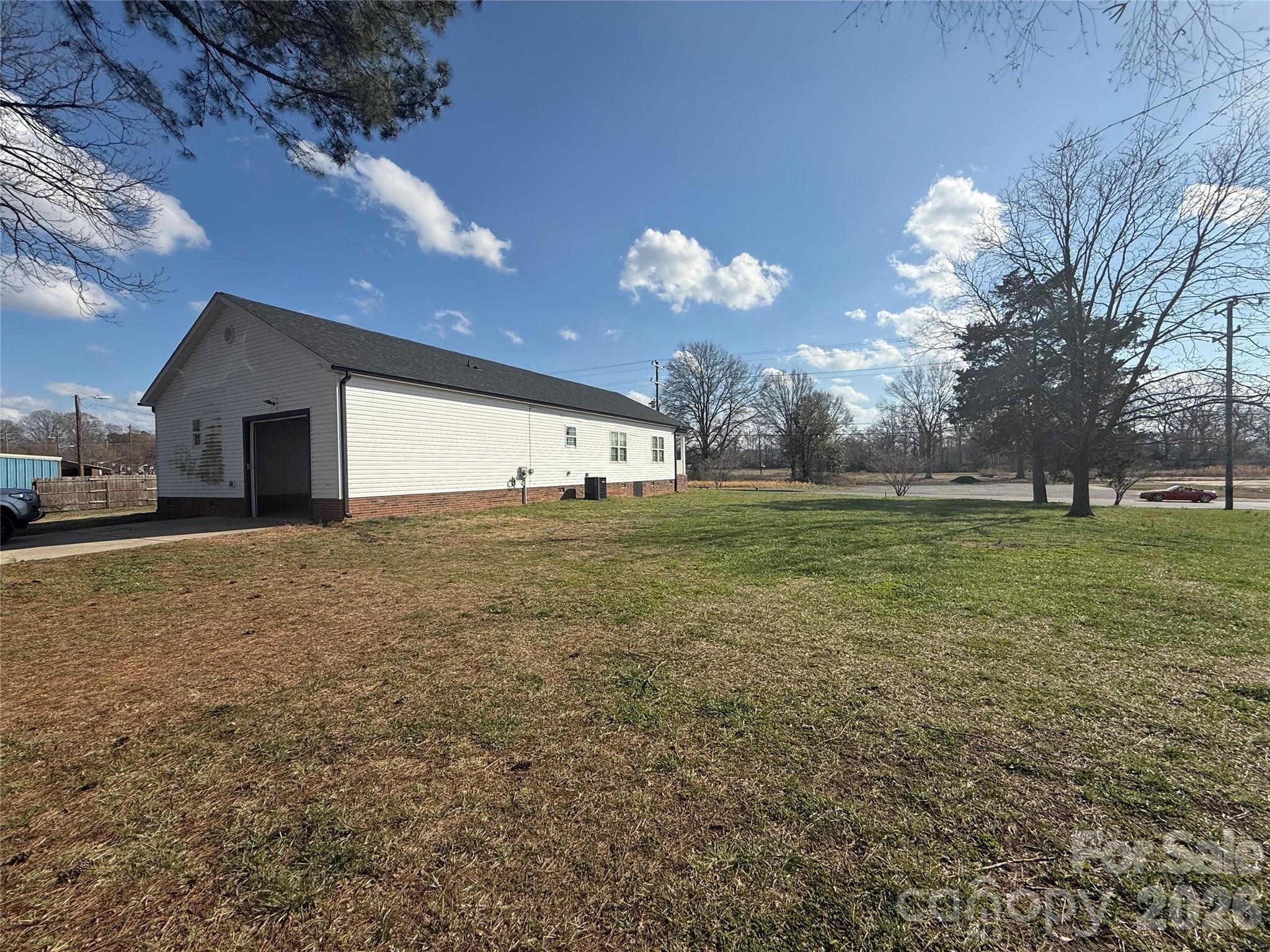 E Virginia Ave, Bessemer City, NC 28016
