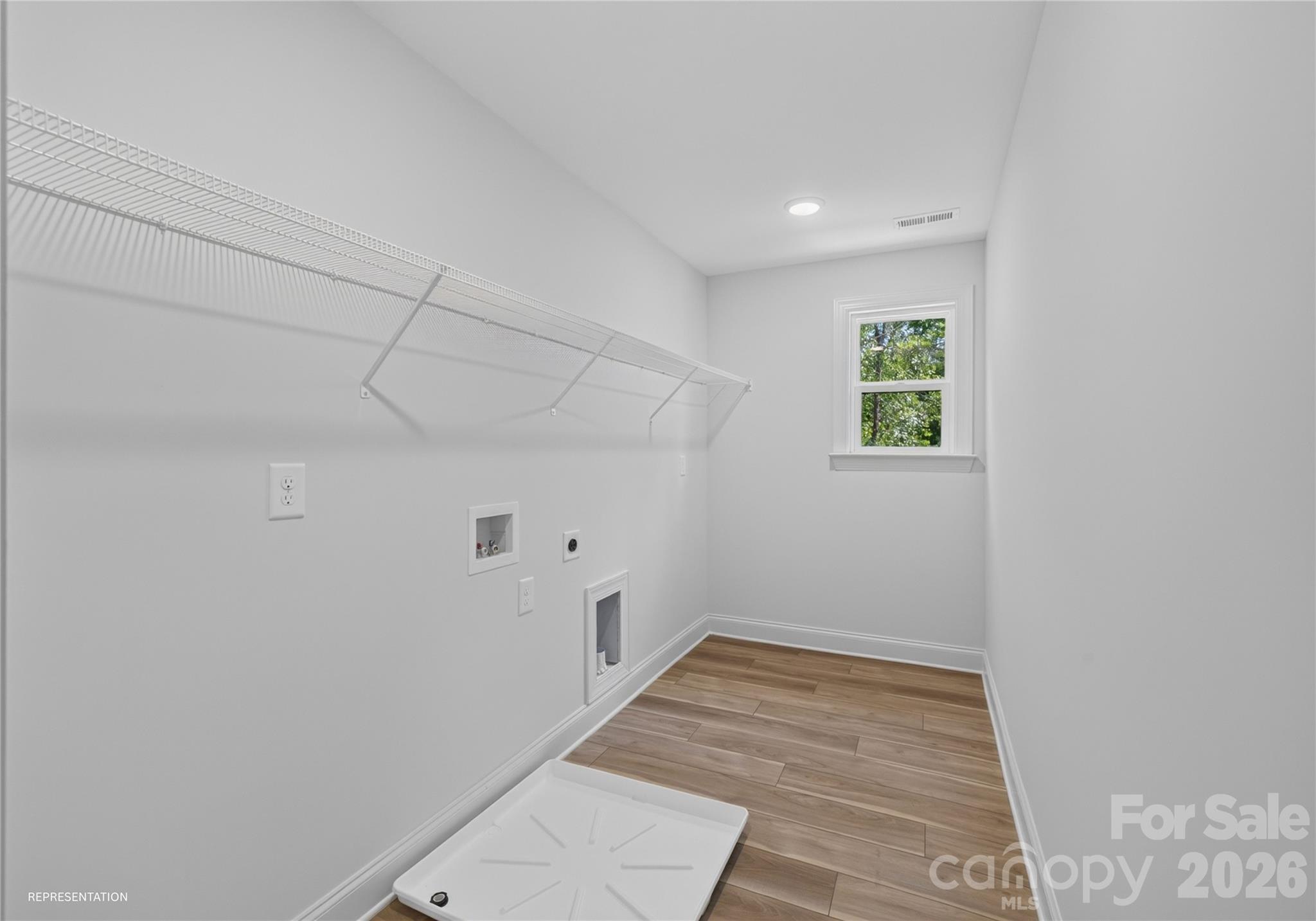 Donnybrook Pl, Charlotte, NC 28205