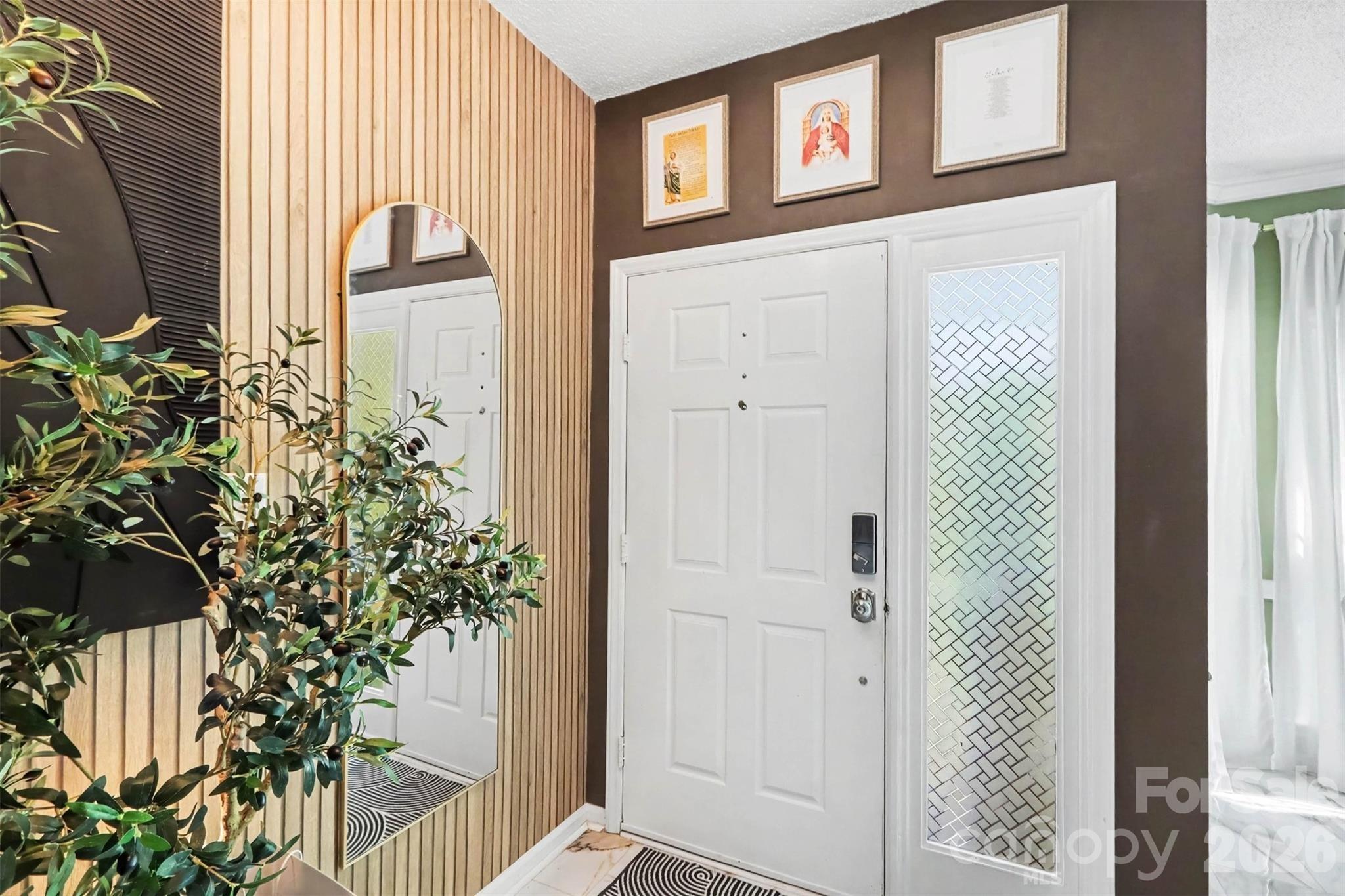 Yorkford Dr, Charlotte, NC 28269