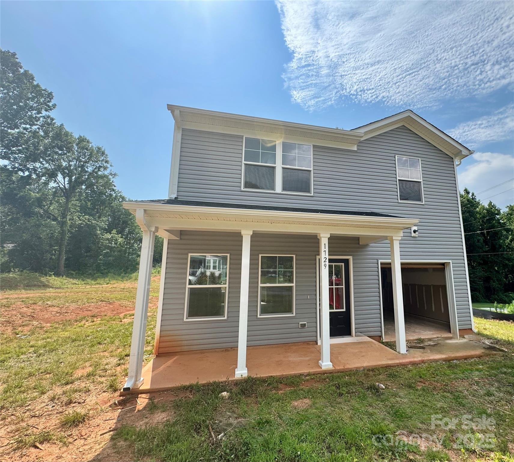 E Cloaninger Ave, Statesville, NC 28625