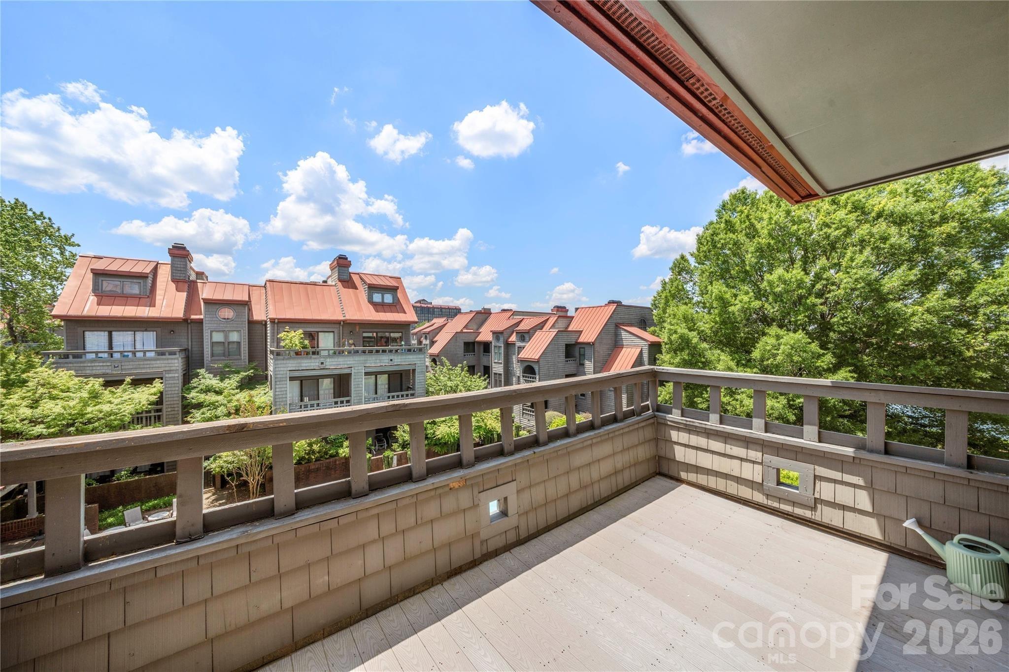 J M Keynes Dr, Charlotte, NC 28262