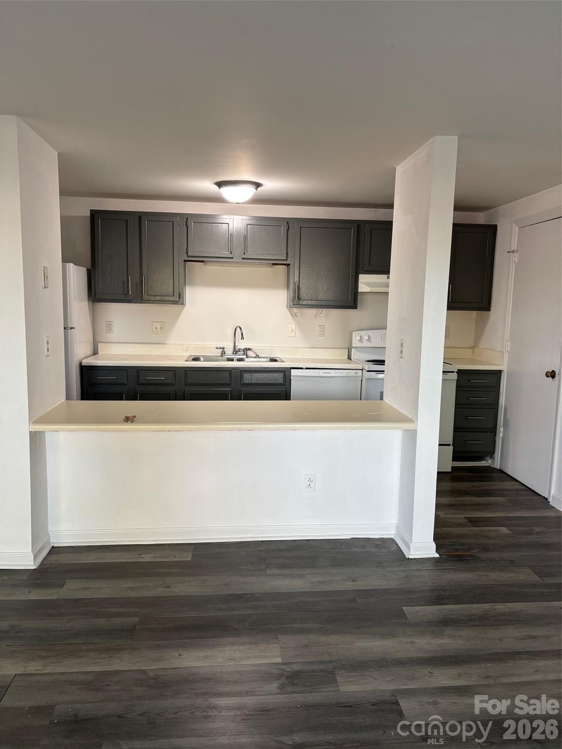 Old Concord Rd, Charlotte, NC 28213