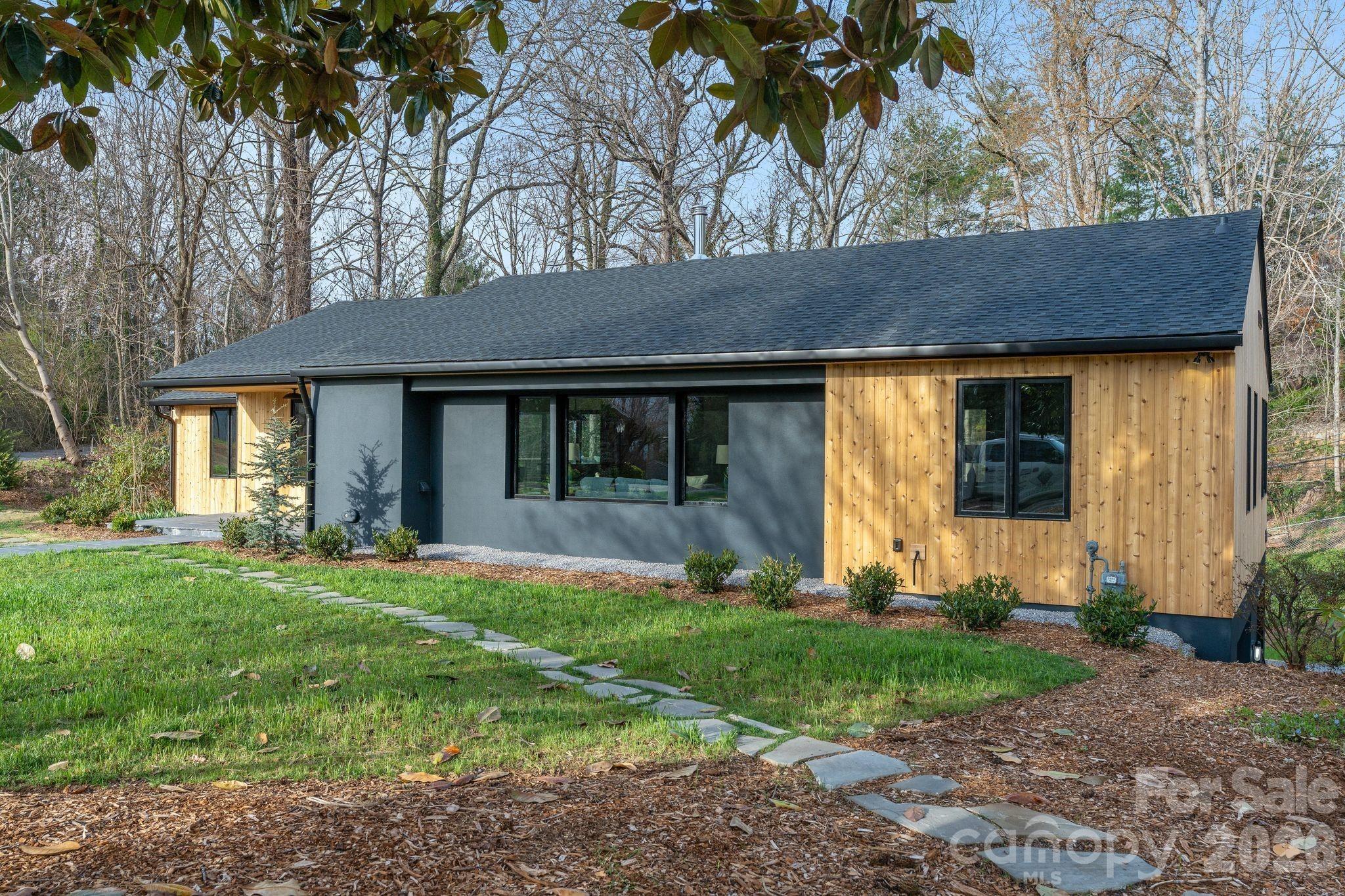 Windsor Rd, Asheville, NC 28804