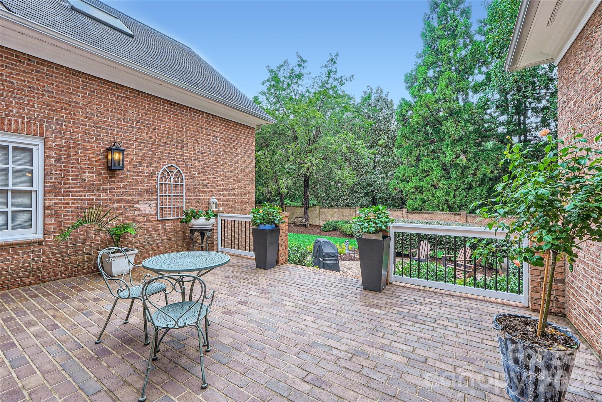Morrocroft Ln, Charlotte, NC 28211