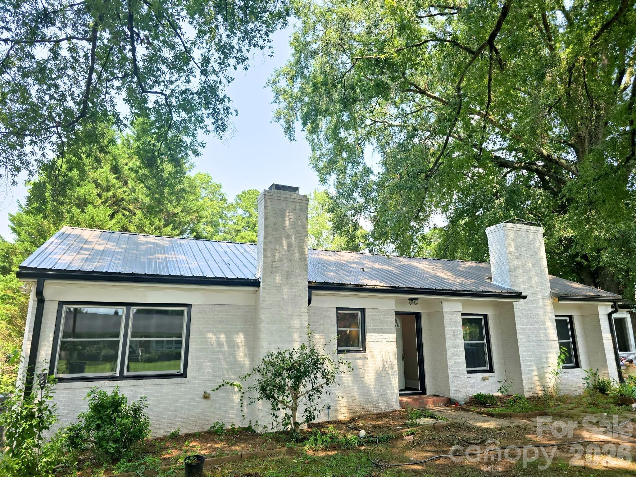 Roberts St, Salisbury, NC 28144
