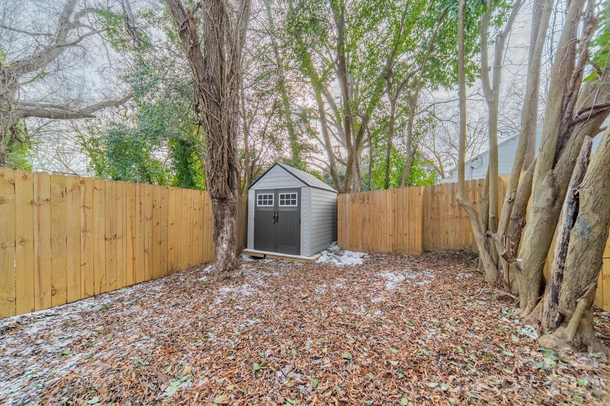 Ambassador St, Charlotte, NC 28208