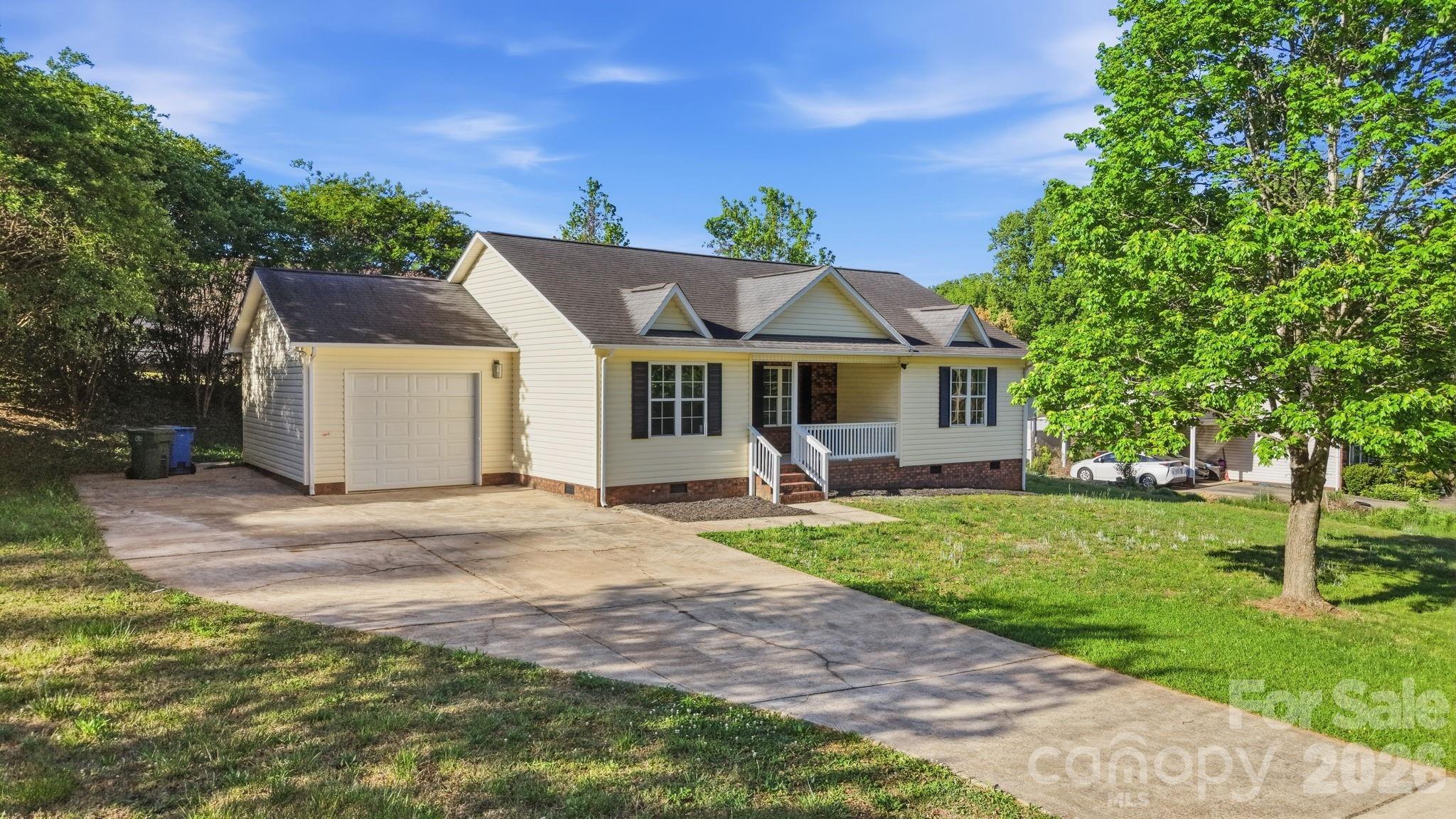 Sunset Dr, Gastonia, NC 28054