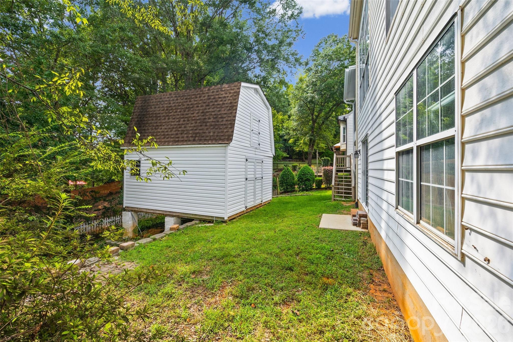 Lyman Oak Ct, Fort Mill, SC 29715